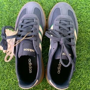 adidas  Navy Suede Retro Runner with Gum Sole